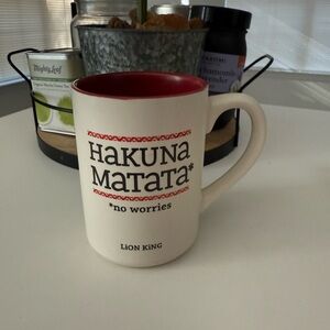 Vintage Disney Lion King Hakuna Matata Mug - Cream and Red